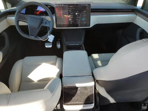 7SAXCBE53RF452290 2024 TESLA MODEL X - Image 8
