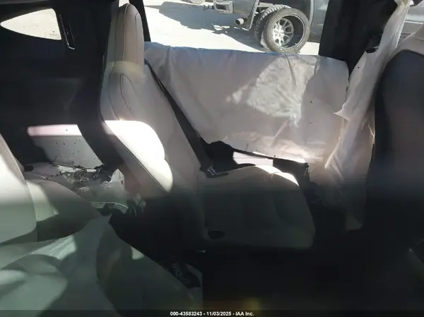 7SAXCBE53SF464400 2025 TESLA MODEL X - Image 8