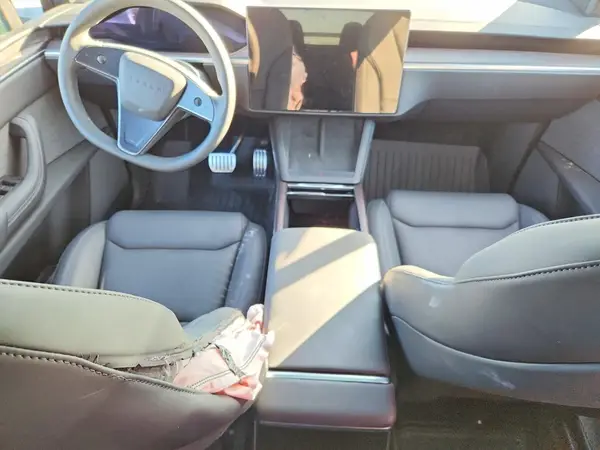 7SAXCBE53SF465868 2025 TESLA MODEL X - Image 8