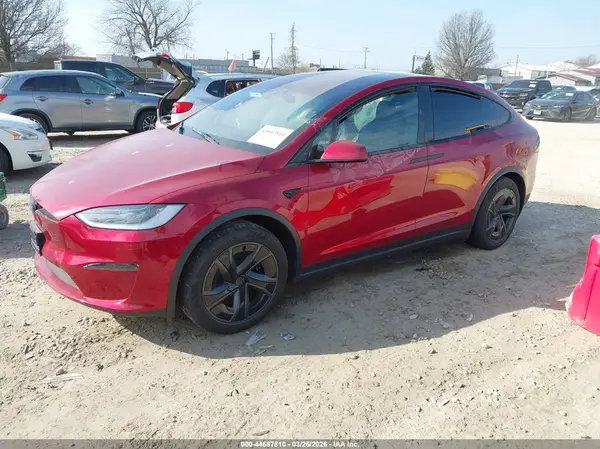 7SAXCBE53TF473535 2026 TESLA MODEL X - Image 2