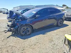 7SAXCBE53TF475818 2026 TESLA MODEL X
