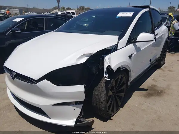 7SAXCBE54NF360891 2022 TESLA MODEL X - Image 2