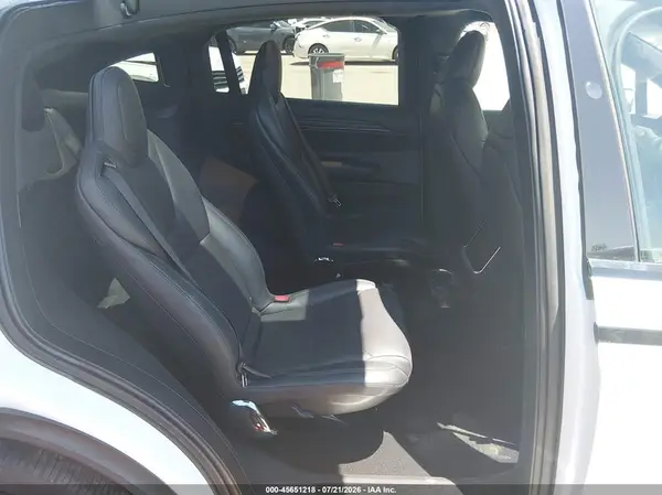 7SAXCBE54NF360891 2022 TESLA MODEL X - Image 8