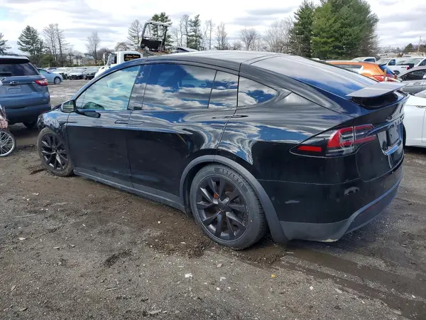 7SAXCBE54NF361460 2022 TESLA MODEL X - Image 2