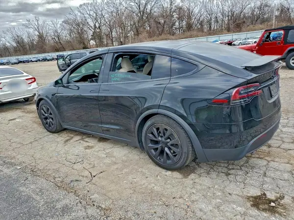 7SAXCBE54PF415987 2023 TESLA MODEL X - Image 2