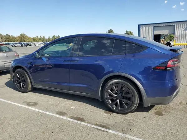 7SAXCBE55NF364271 2022 TESLA MODEL X - Image 2
