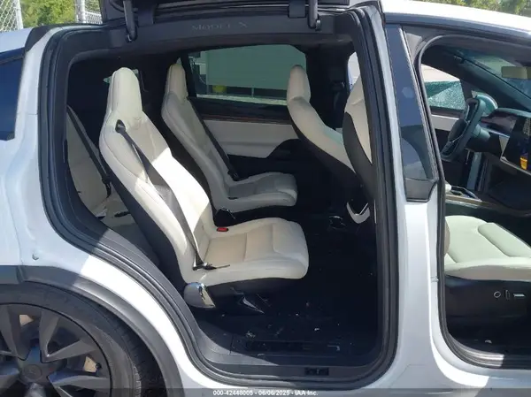 7SAXCBE55PF384586 2023 TESLA MODEL X - Image 8