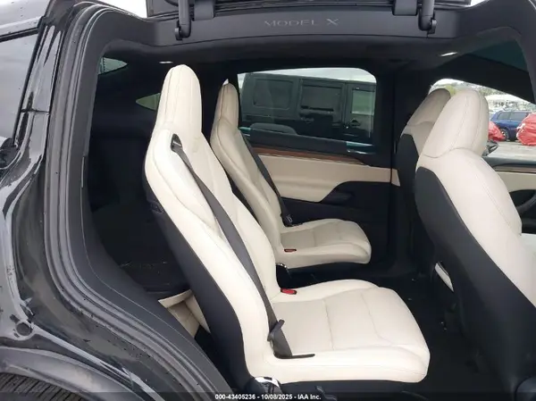 7SAXCBE55RF457703 2024 TESLA MODEL X - Image 8