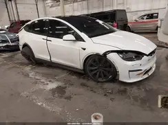 7SAXCBE56NF328525 2022 TESLA MODEL X