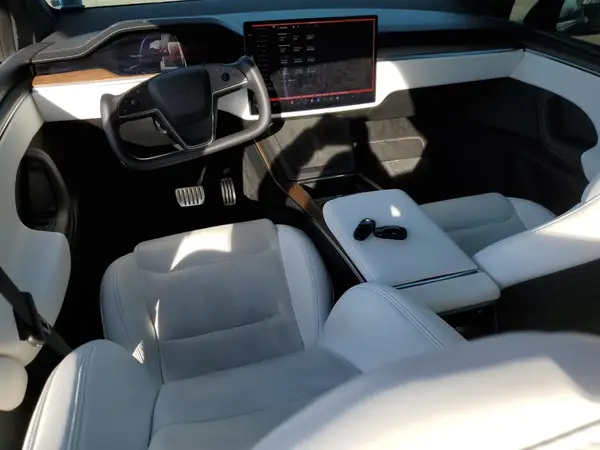 7SAXCBE56NF335359 2022 TESLA MODEL X - Image 8