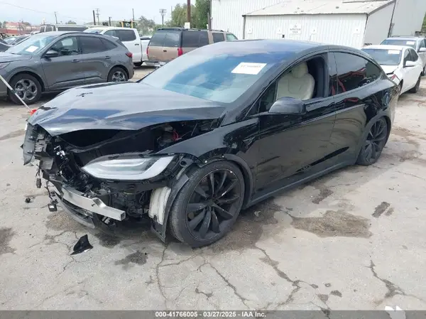 7SAXCBE56NF354204 2022 TESLA MODEL X - Image 2