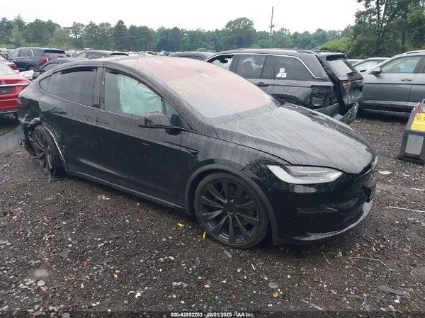 7SAXCBE56PF377615 2023 TESLA MODEL X - Image 1