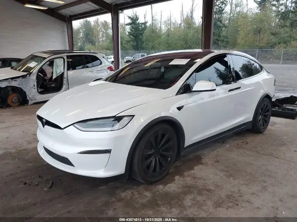 7SAXCBE56PF383611 2023 TESLA MODEL X - Image 2