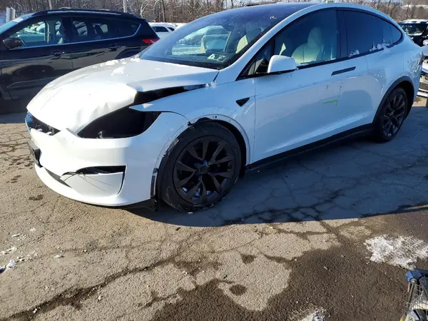 7SAXCBE56PF386119 2023 TESLA MODEL X - Image 1