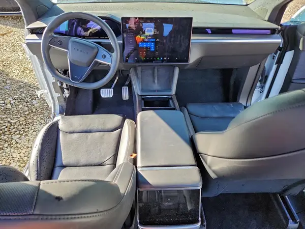 7SAXCBE56PF400410 2023 TESLA MODEL X - Image 8