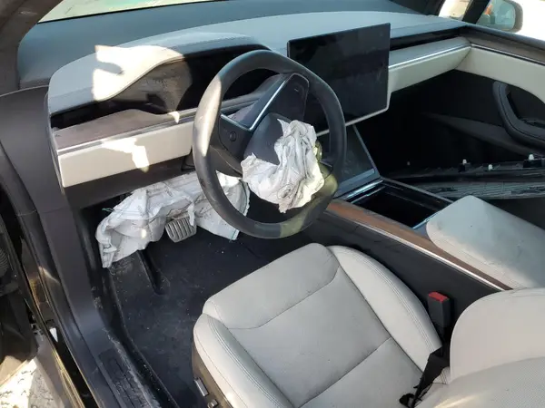 7SAXCBE56PF423458 2023 TESLA MODEL X - Image 8
