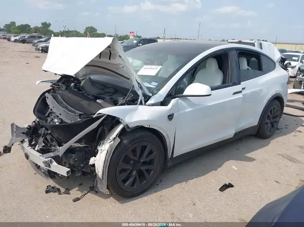 7SAXCBE56PF428398 2023 TESLA MODEL X - Image 2