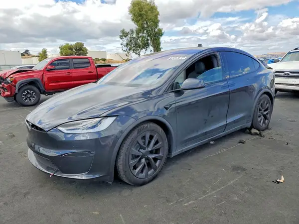 7SAXCBE56SF471843 2025 TESLA MODEL X - Image 1