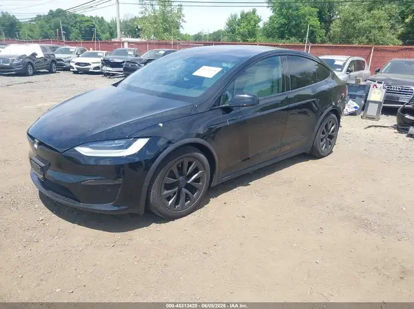 7SAXCBE57NF328517 2022 TESLA MODEL X - Image 2