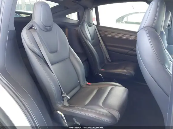 7SAXCBE57NF337329 2022 TESLA MODEL X - Image 8