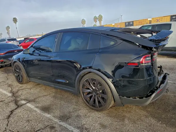 7SAXCBE57NF350470 2022 TESLA MODEL X - Image 2