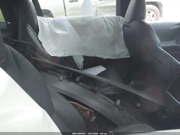 7SAXCBE57NF354647 2022 TESLA MODEL X - Image 8