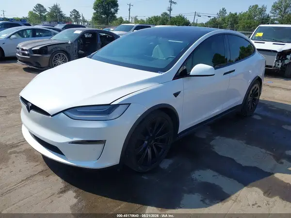 7SAXCBE57NF361677 2022 TESLA MODEL X - Image 2