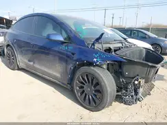 7SAXCBE57NF363929 2022 TESLA MODEL X