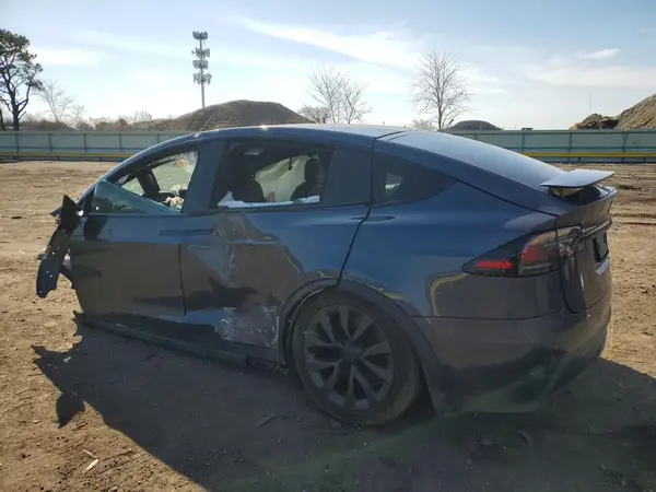 7SAXCBE57PF370253 2023 TESLA MODEL X - Image 2