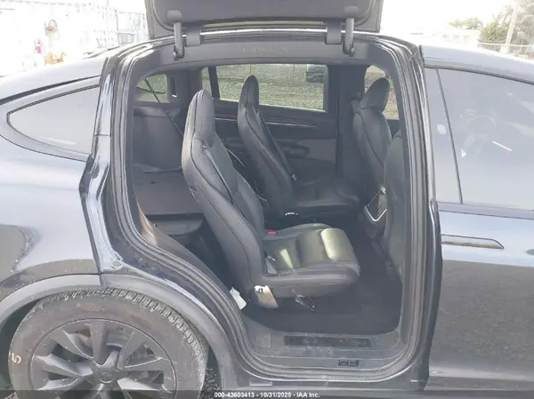 7SAXCBE57RF436447 2024 TESLA MODEL X - Image 8