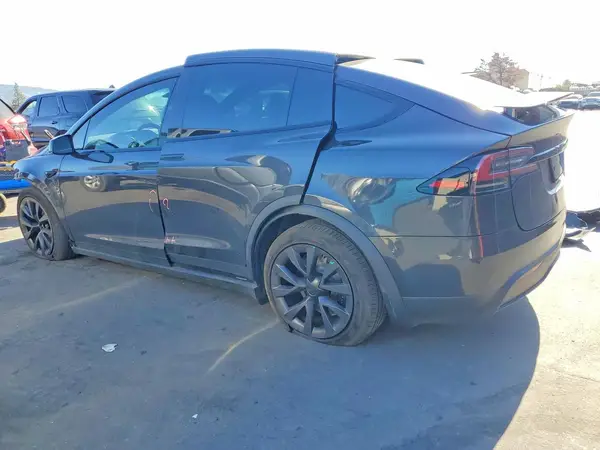 7SAXCBE57SF464612 2025 TESLA MODEL X - Image 2