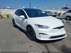 7SAXCBE58NF329790 2022 TESLA MODEL X