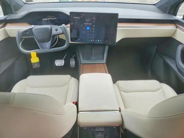 7SAXCBE58PF372786 2023 TESLA MODEL X - Image 8