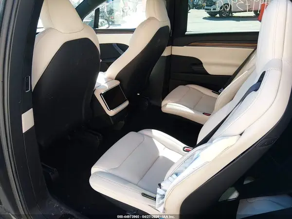 7SAXCBE58PF423364 2023 TESLA MODEL X - Image 8