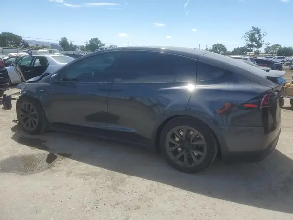 7SAXCBE58PF427303 2023 TESLA MODEL X - Image 2