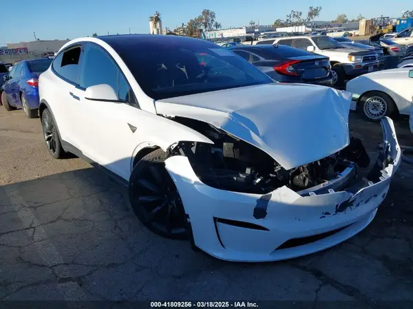 7SAXCBE59NF364984 2022 TESLA MODEL X - Image 1