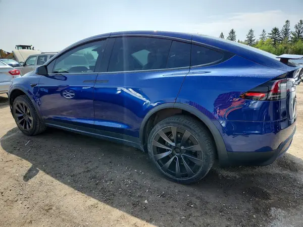 7SAXCBE59PF376085 2023 TESLA MODEL X - Image 2