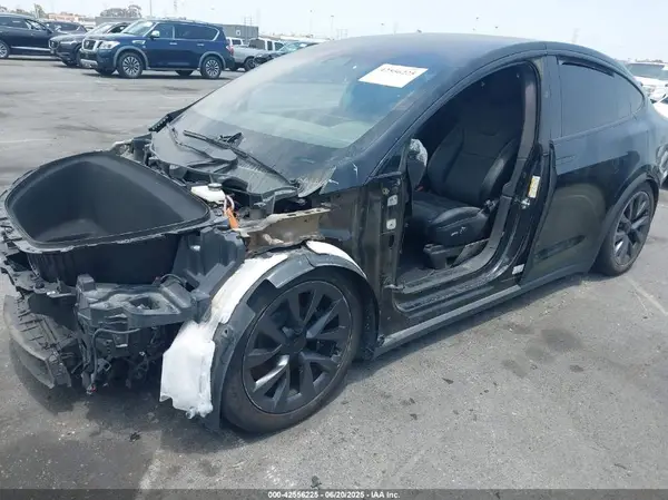 7SAXCBE59PF395428 2023 TESLA MODEL X - Image 2