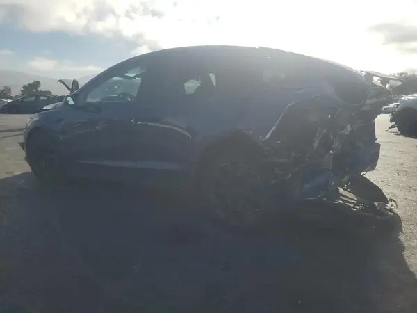 7SAXCBE59PF400272 2023 TESLA MODEL X - Image 2