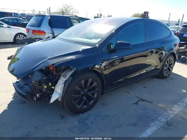 7SAXCBE59RF436689 2024 TESLA MODEL X - Image 2
