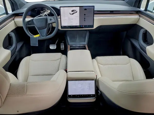 7SAXCBE59RF447319 2024 TESLA MODEL X - Image 8