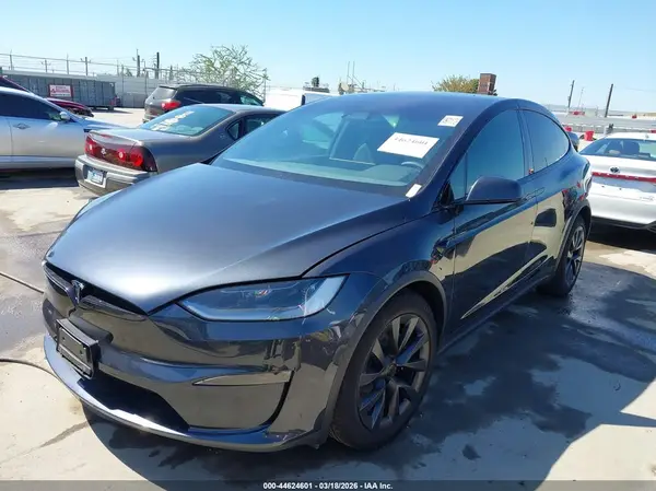 7SAXCBE59SF468273 2025 TESLA MODEL X - Image 2