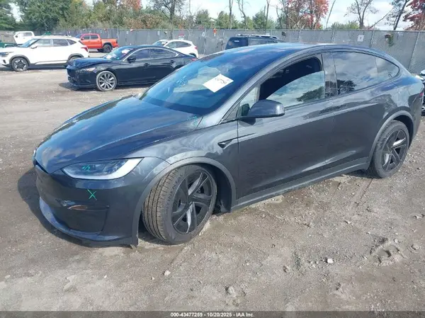 7SAXCBE59TF473264 2026 TESLA MODEL X - Image 2