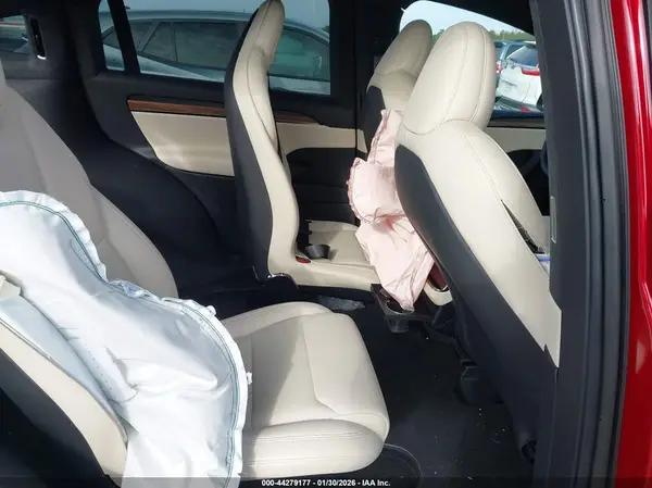 7SAXCBE59TF474298 2026 TESLA MODEL X - Image 8