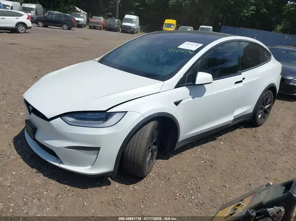 7SAXCBE5XPF366603 2023 TESLA MODEL X - Image 2
