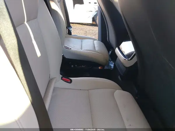 7SAXCBE5XPF375575 2023 TESLA MODEL X - Image 8