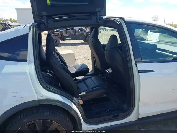 7SAXCBE5XPF377150 2023 TESLA MODEL X - Image 8