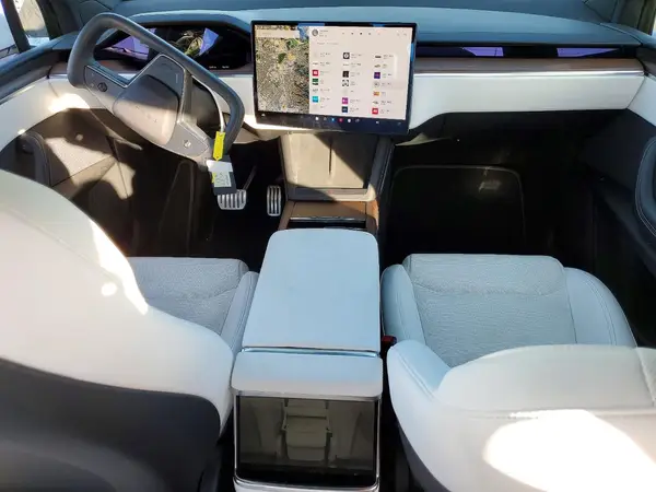 7SAXCBE5XPF378783 2023 TESLA MODEL X - Image 8