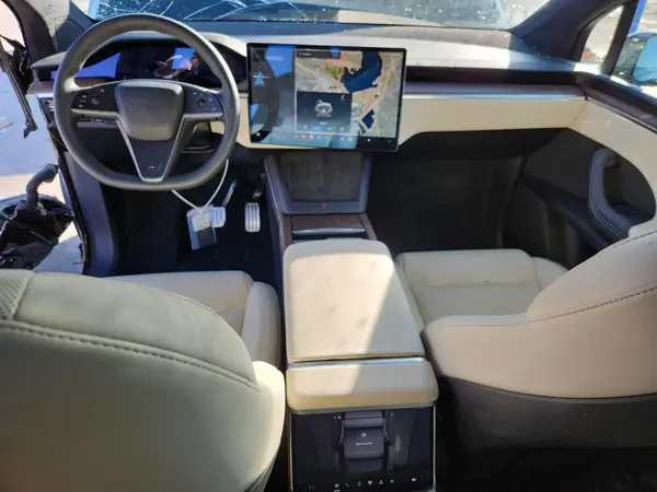 7SAXCBE5XPF409238 2023 TESLA MODEL X - Image 8