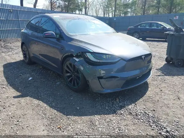 7SAXCBE5XPF414293 2023 TESLA MODEL X - Image 1